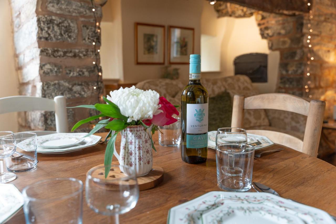 Corner Cottage Bretforton 外观 照片